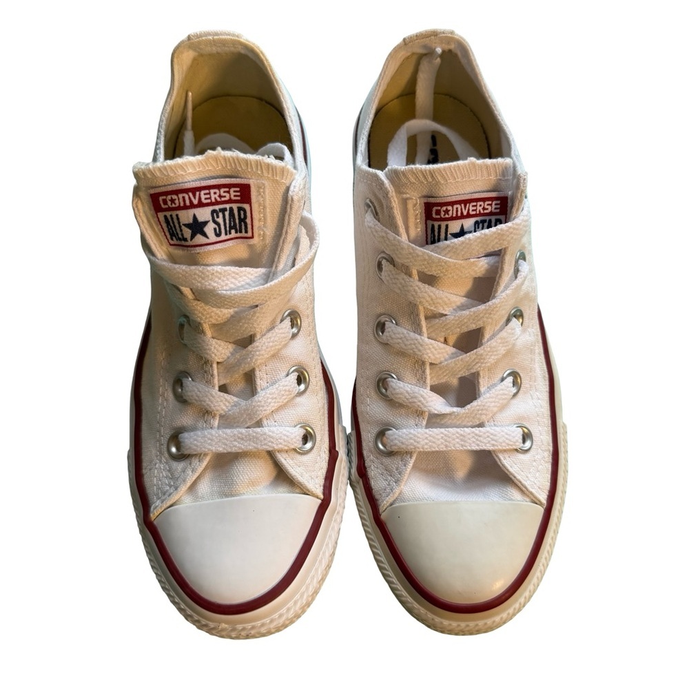 Converse White and Red Canvas Sneakers Size 5 Y2K Retro Minimalist Streetwear